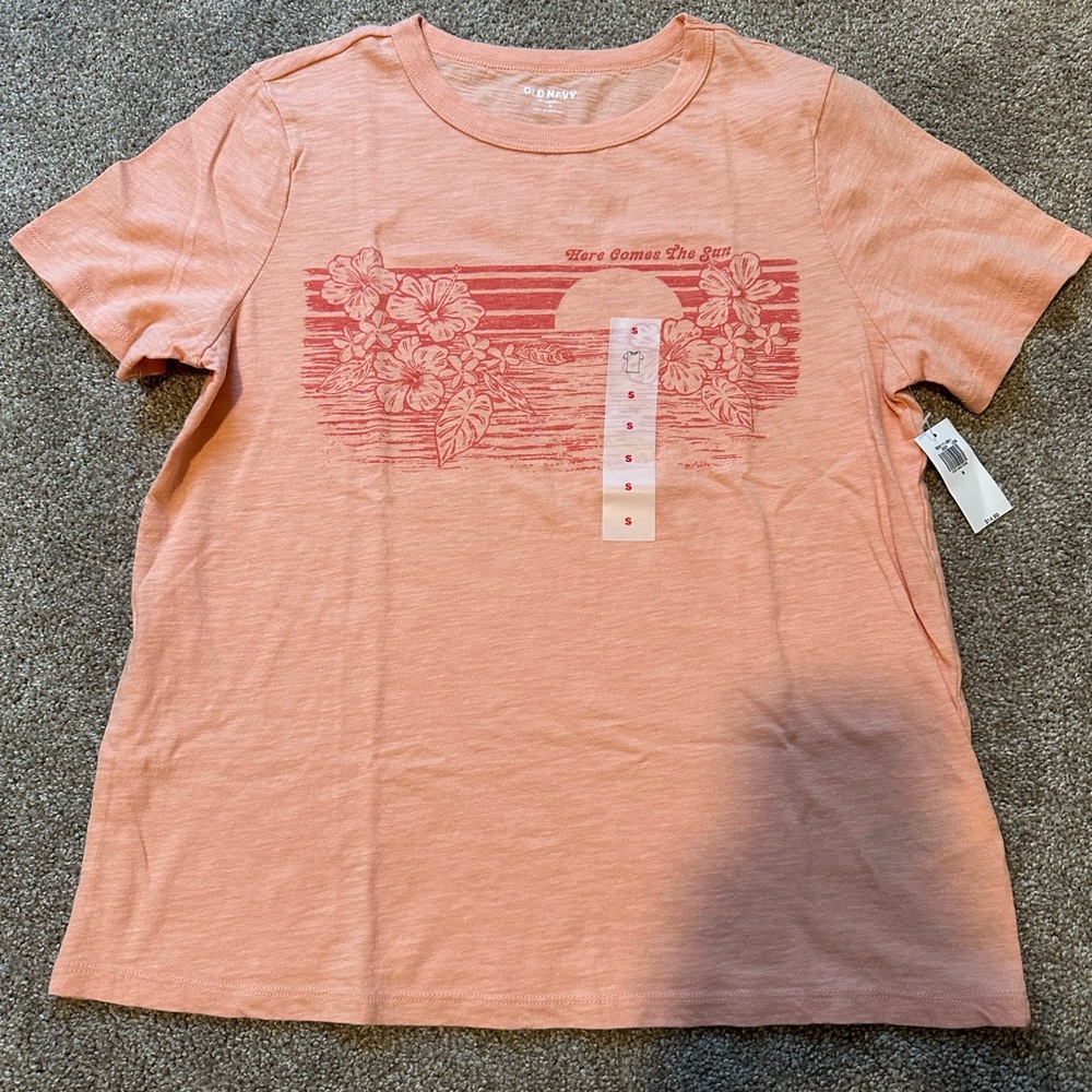 Old Navy Women’s Tee Shirt